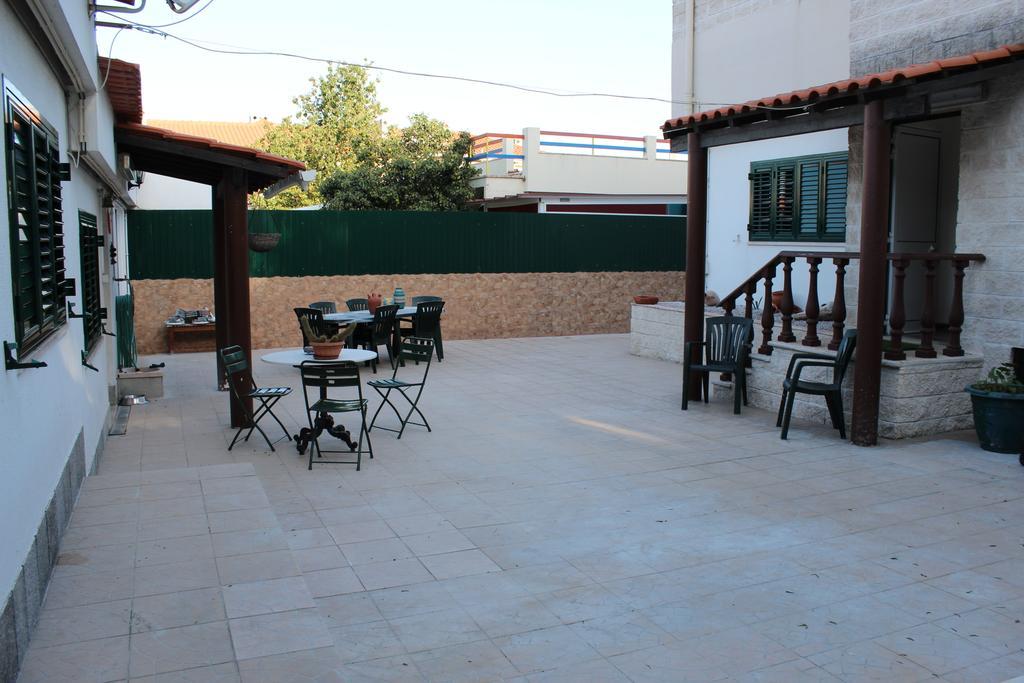 Hostel Casa Lucas Charneca  Dış mekan fotoğraf