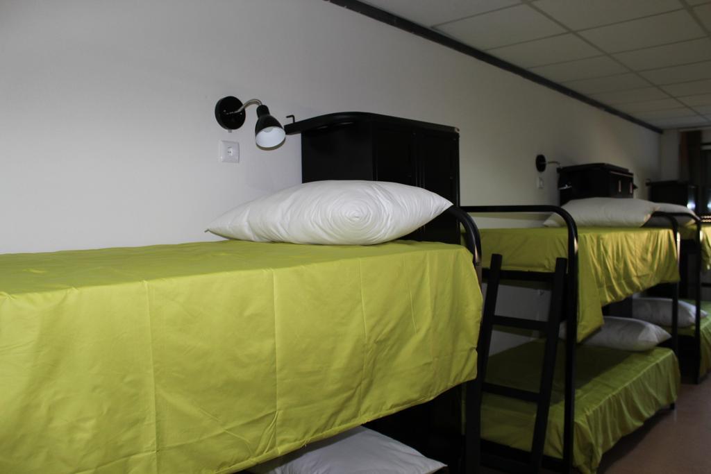 Hostel Casa Lucas Charneca  Oda fotoğraf